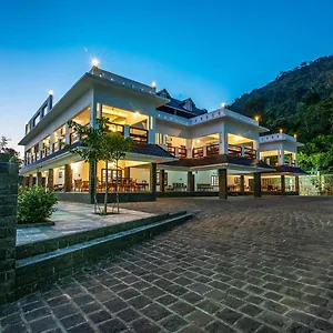 Villa Stayvista At Springhills & Ayurvedic, Kochi